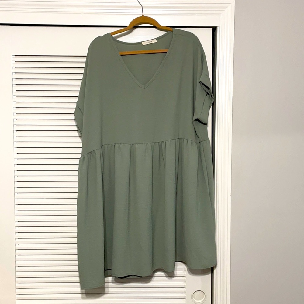 Entro sage green dress 1X